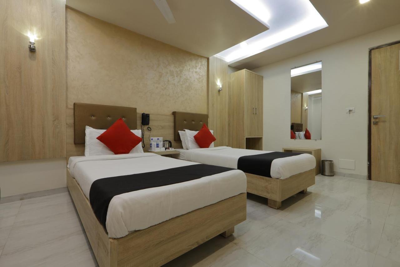 Hotel Unity 阿穆达巴 外观 照片