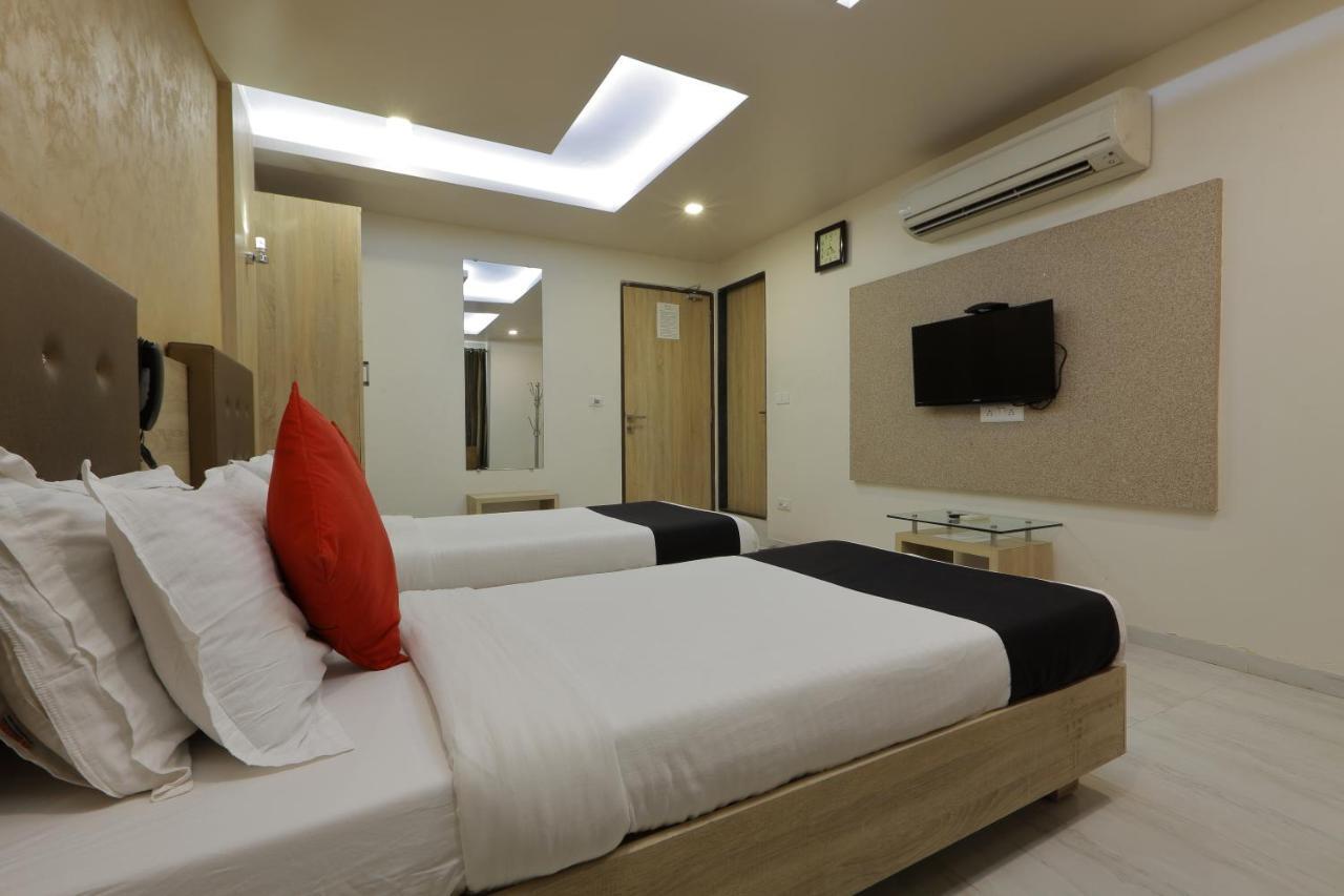 Hotel Unity 阿穆达巴 外观 照片