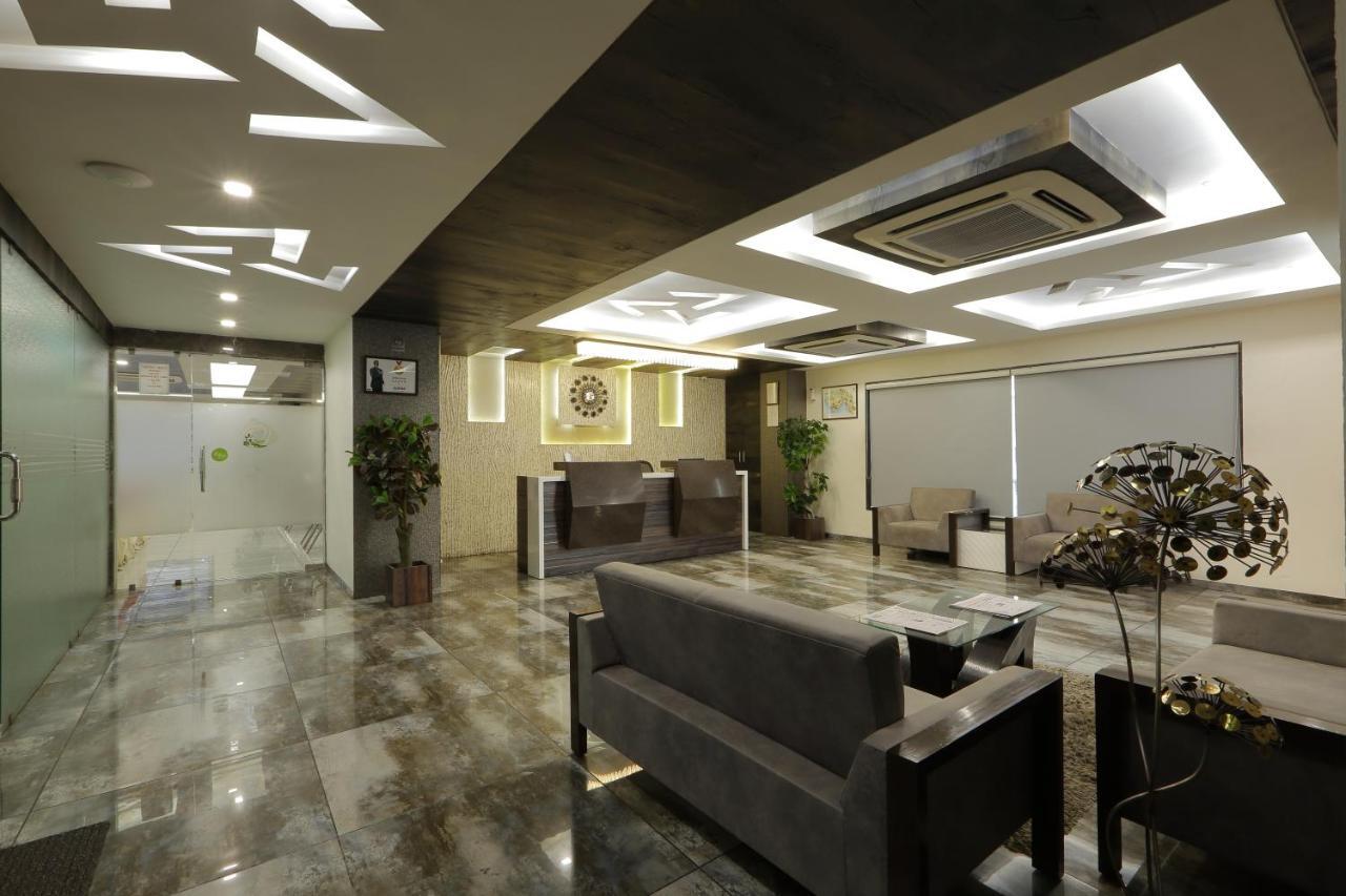Hotel Unity 阿穆达巴 外观 照片