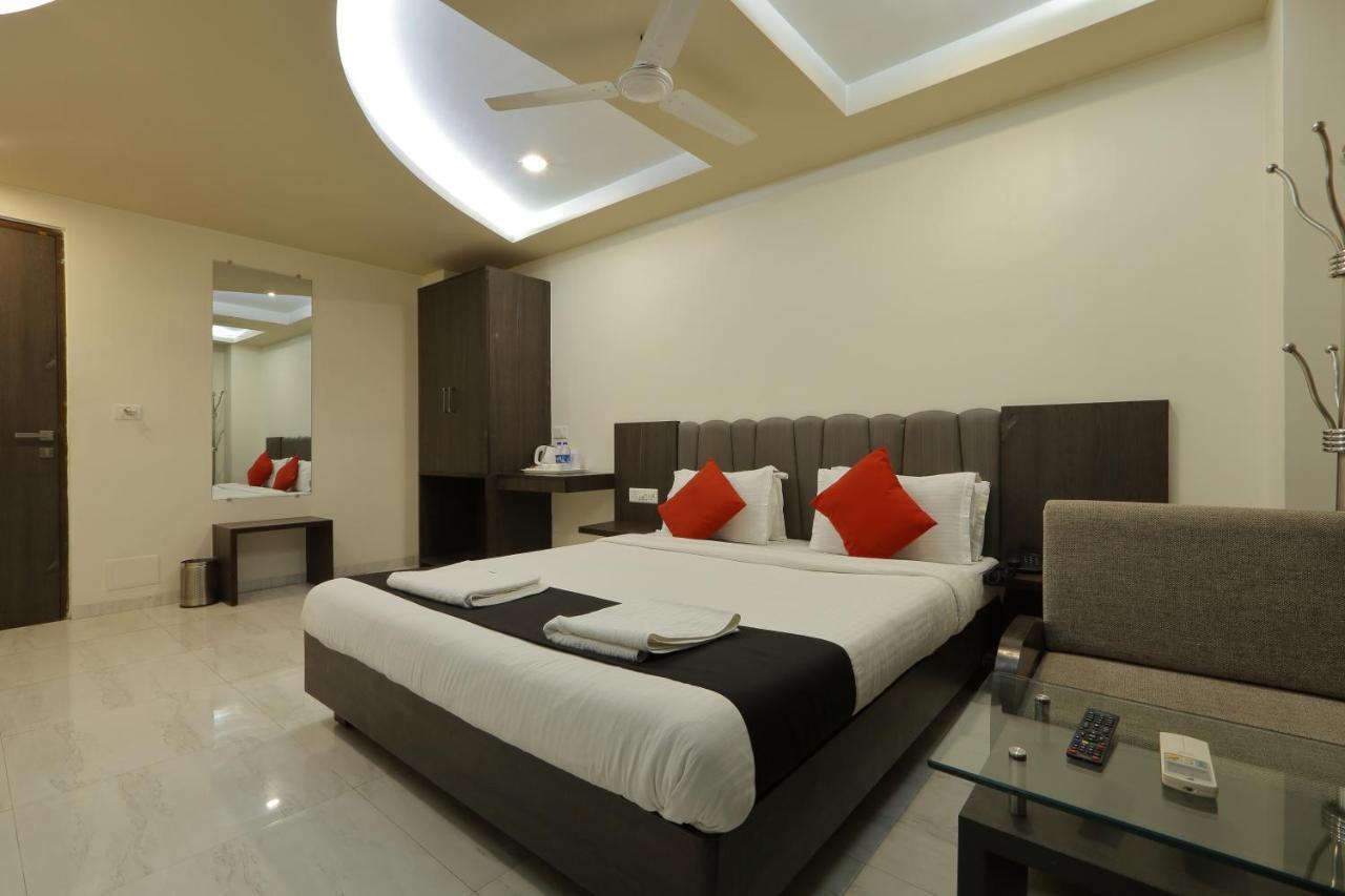 Hotel Unity 阿穆达巴 外观 照片