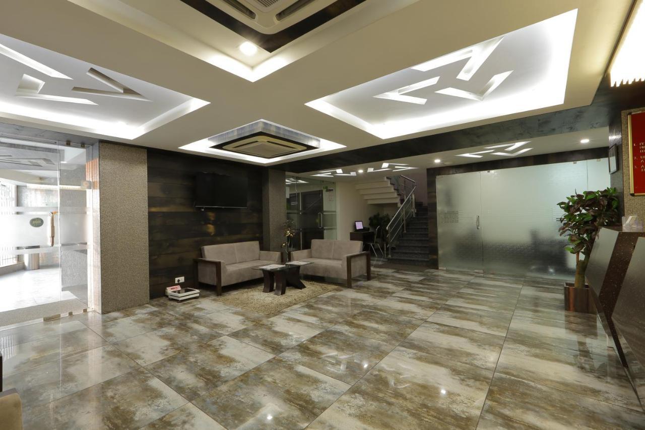 Hotel Unity 阿穆达巴 外观 照片