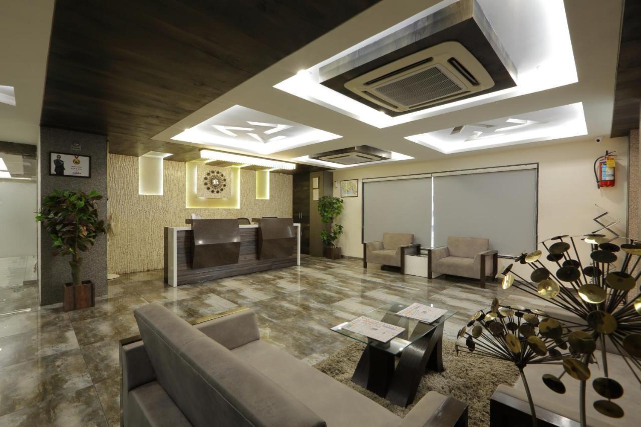 Hotel Unity 阿穆达巴 外观 照片