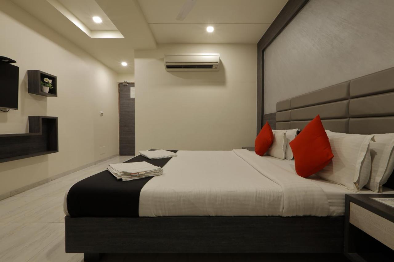 Hotel Unity 阿穆达巴 外观 照片