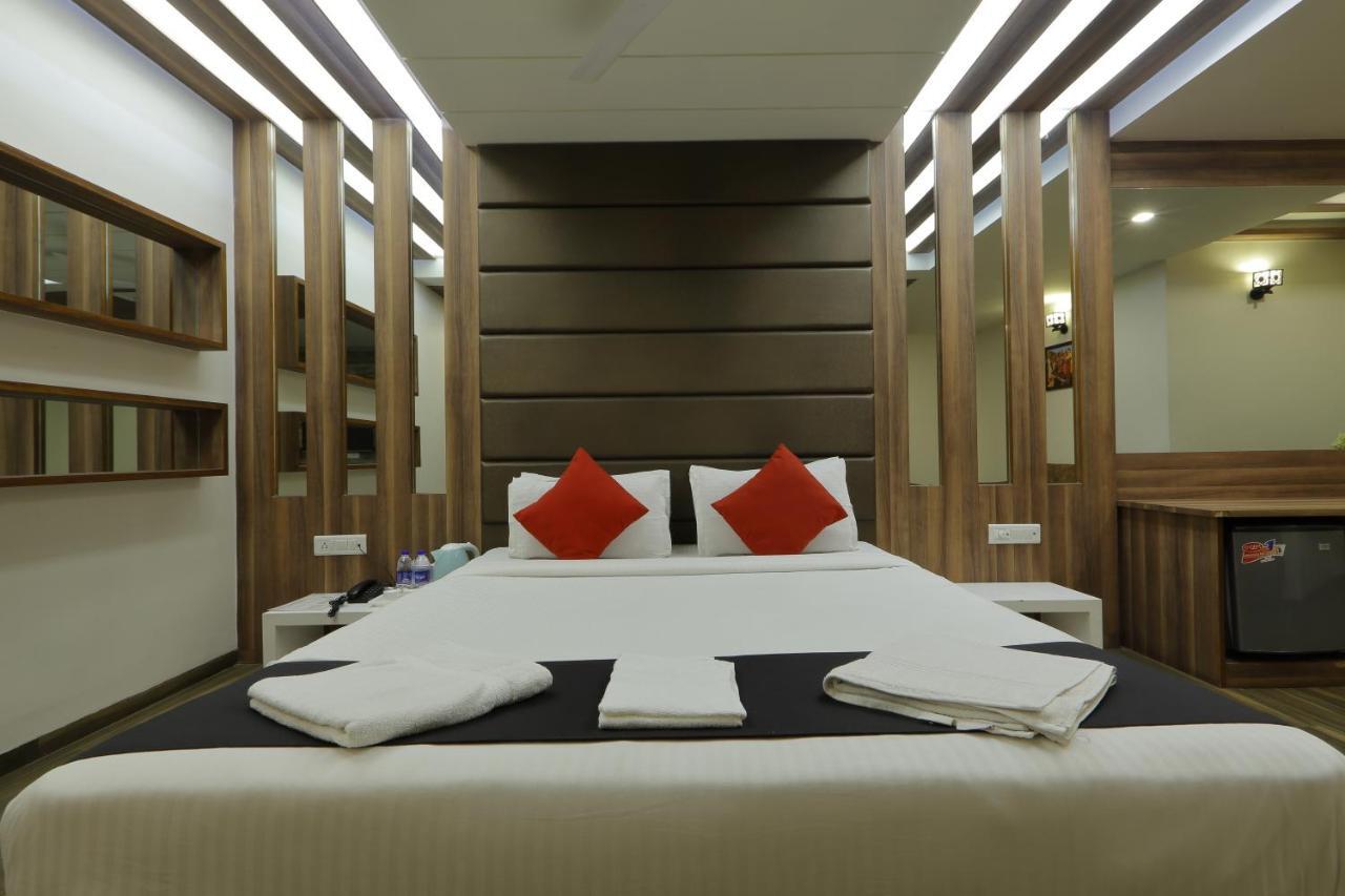 Hotel Unity 阿穆达巴 外观 照片